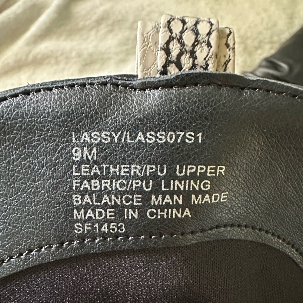 Steve Madden Lassy boots size 9- NEW - Picture 8 of 8